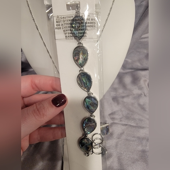 Abalone Style Jewerly Set - Picture 5 of 14